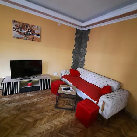 Apartment G&s *