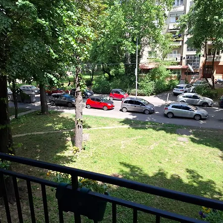 Apartment G&s